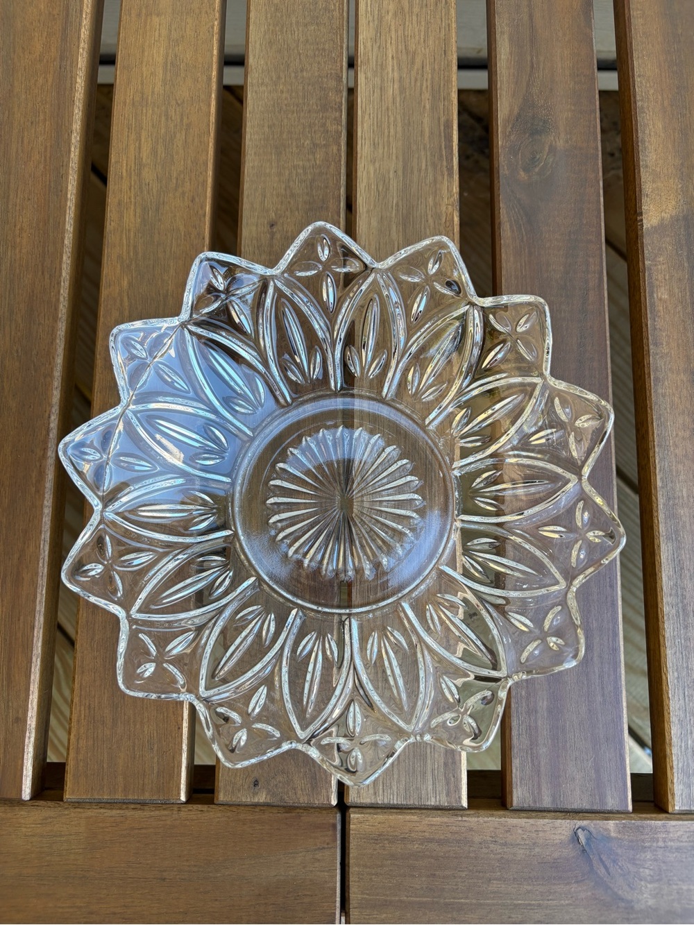 VTG Federal Clear Glass Petal Dish